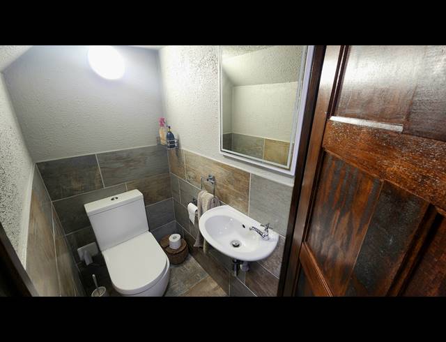 2 BEDROOM TOWNHOUSE FOR SALE IN DIAZ BEACH